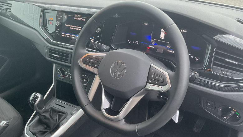 Volkswagen Polo 1.0 Life 5dr Petrol Hatchback